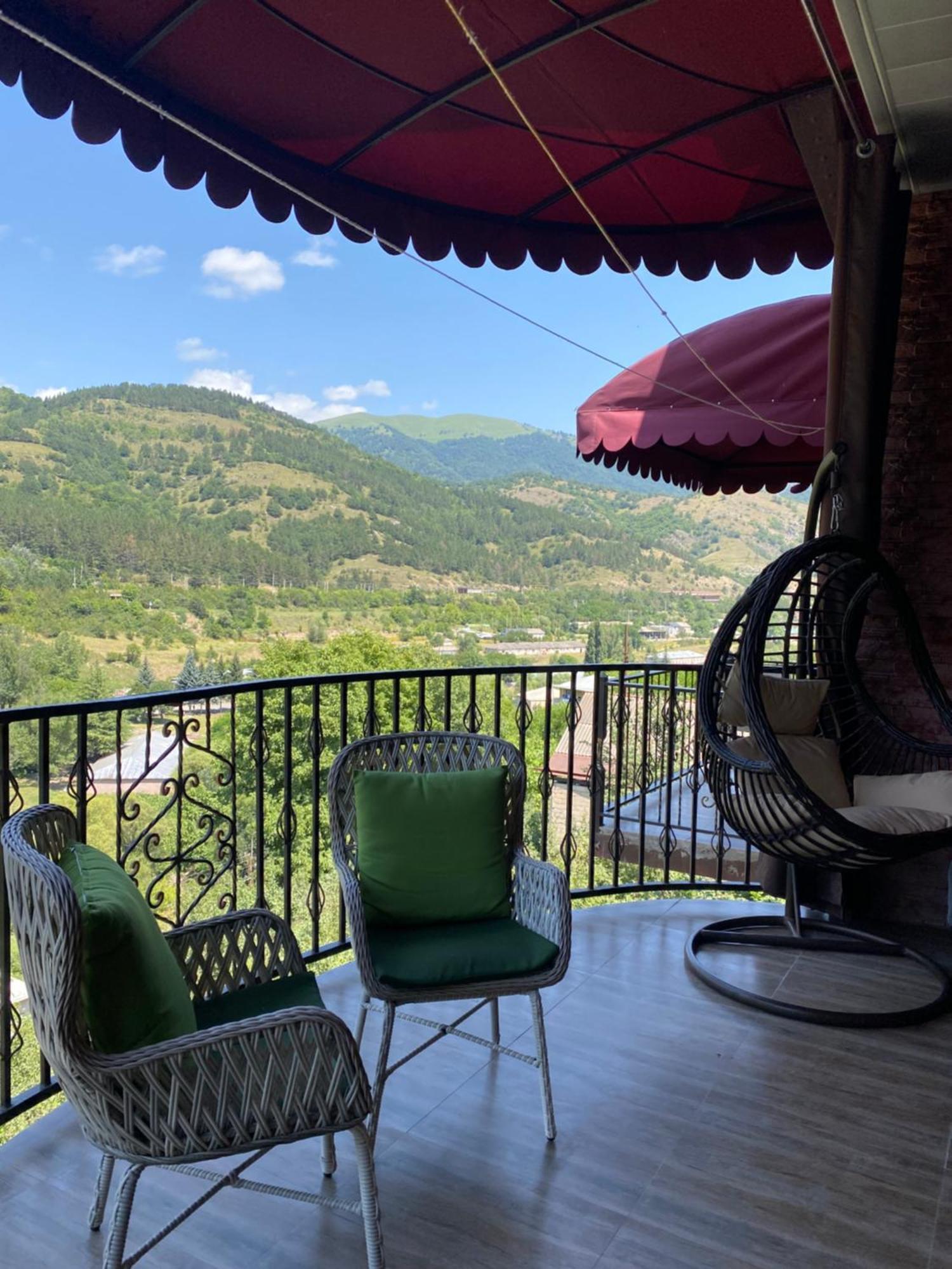 Dom Adonis Hotel Dilijan Eksteriør billede